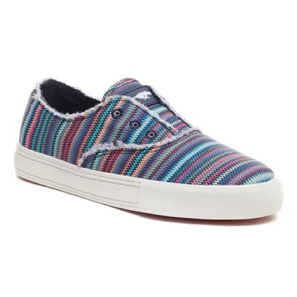 NWB Rocket Dog Canvas Shoes